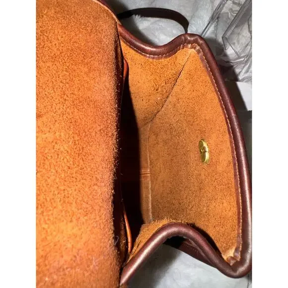 Coach Mahogany Sidepack Beautiful Condition - Picture 9 of 10